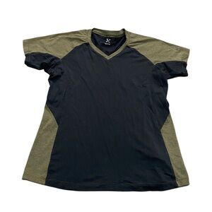 Kitsbow Glorieta V-Neck Cooling Tee Small